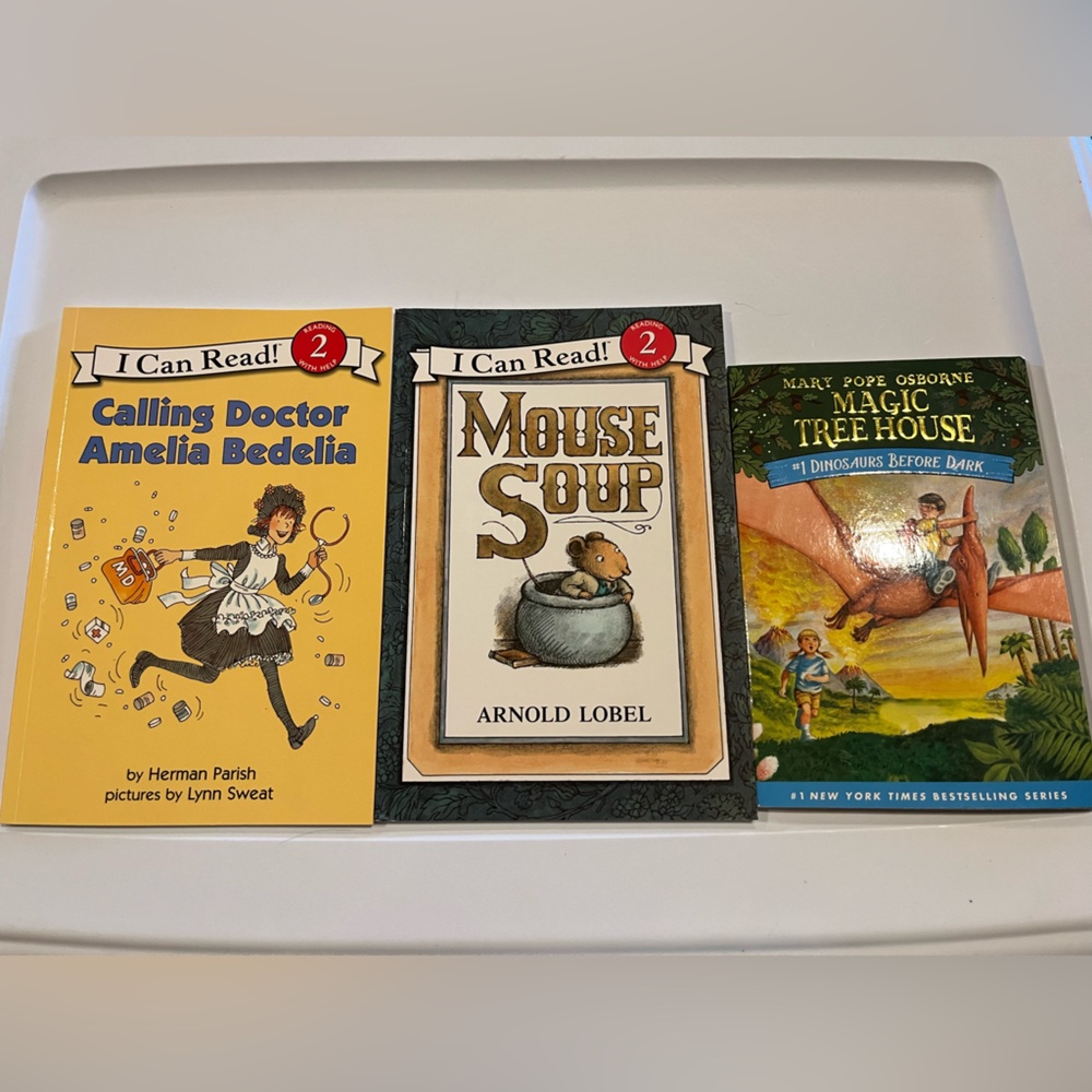 2 I Can Read Books and 1 Magic Tree House AR reading kids books school